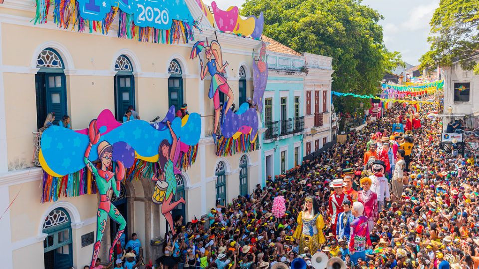 Desfile Dos Bonecos Gigantes Em Olinda Lula Fica De Fora E Rainha